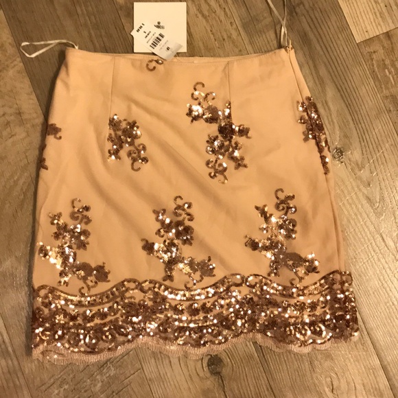 SEEK The Label Sequin Skirt - Picture 2 of 6